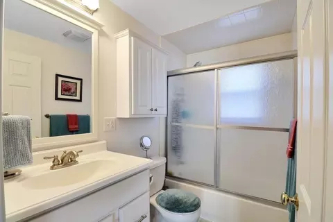 46 Turner St, Dedham, MA 02026 photo 13