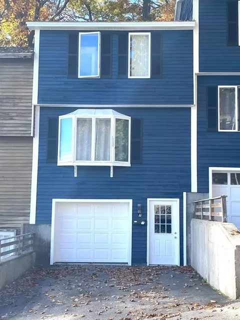 7 Olga Ave #7, Worcester, MA 01605