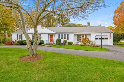 9 Ansel Howland Rd, Barnstable, MA 02632