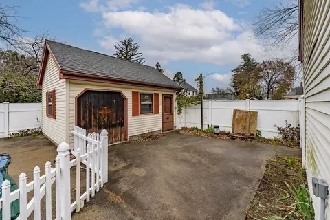 46 Lachine St, Chicopee, MA 01020 photo 28