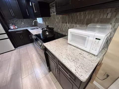 45 4th St, Worcester, MA 01602 photo 9