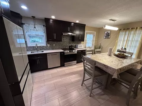 45 4th St, Worcester, MA 01602 photo 5