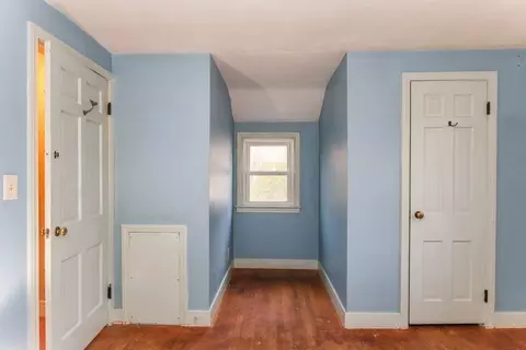 8 Maxwell Pl, Springfield, MA 01118 photo 24