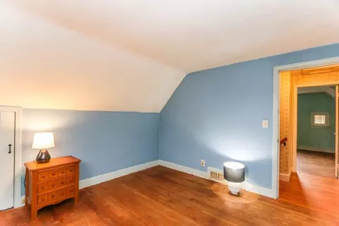 8 Maxwell Pl, Springfield, MA 01118 photo 22