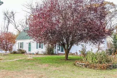 8 Maxwell Pl, Springfield, MA 01118 photo 33