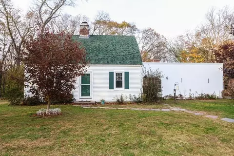 8 Maxwell Pl, Springfield, MA 01118 photo 36