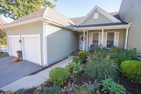 66 Old Field Rd #66, Plymouth, MA 02360