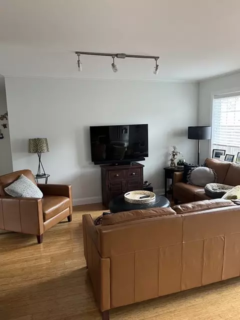 261 Connecticut Ave, Springfield, MA 01104 photo 10