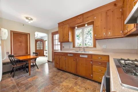 8 Tower Rd, Lexington, MA 02421 photo 12