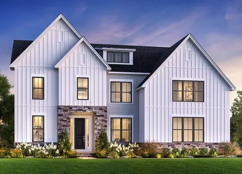 28 Whalen Rd, Hopkinton, MA 01748