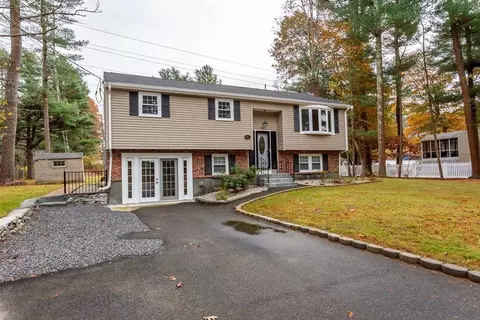 89 Elizabeth Dr, Raynham, MA 02767 photo 29