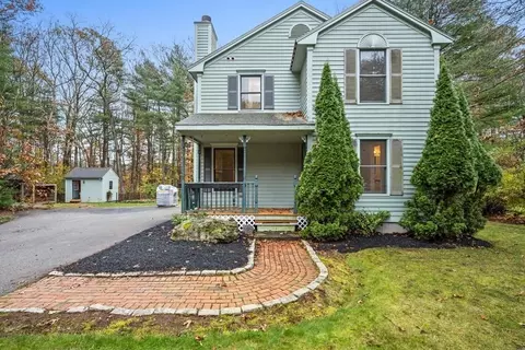 3 Arrowhead Dr, Oxford, MA 01540