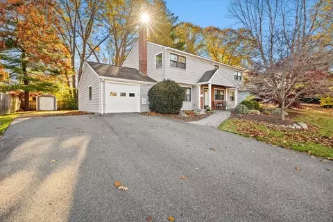 7 Irving Rd, Natick, MA 01760