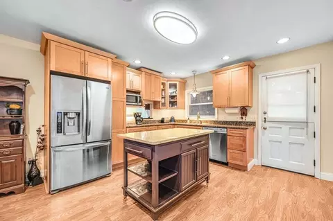 246 Thompson Rd, Webster, MA 01570 photo 12