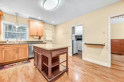 246 Thompson Rd, Webster, MA 01570 photo 15