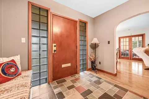 246 Thompson Rd, Webster, MA 01570 photo 5