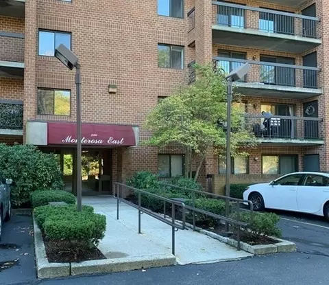 289 Elm St #67, Medford, MA 02155