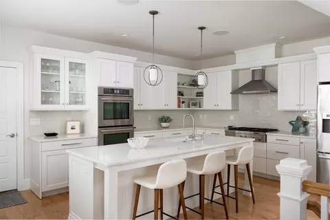 8 Backriver Rd #8, Hingham, MA 02043 photo 3