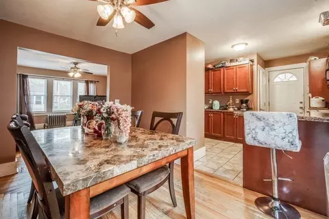 158 Goodwin St, Springfield, MA 01151 photo 9
