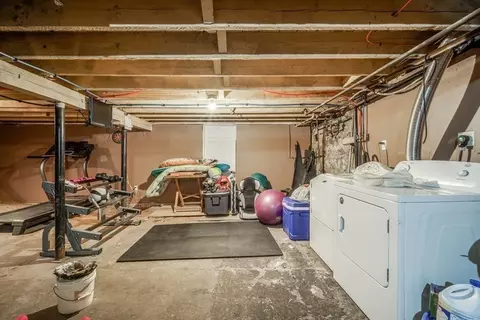 158 Goodwin St, Springfield, MA 01151 photo 29