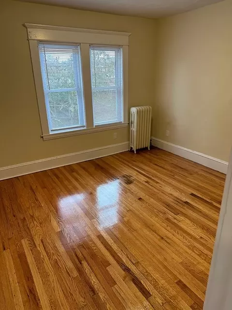 192 Leyfred Ter, Springfield, MA 01108 photo 6