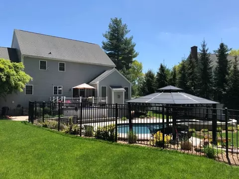23 Darwin Ln, Walpole, MA 02081 photo 40