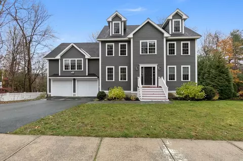 18 Woodwell Cir, Amesbury, MA 01913