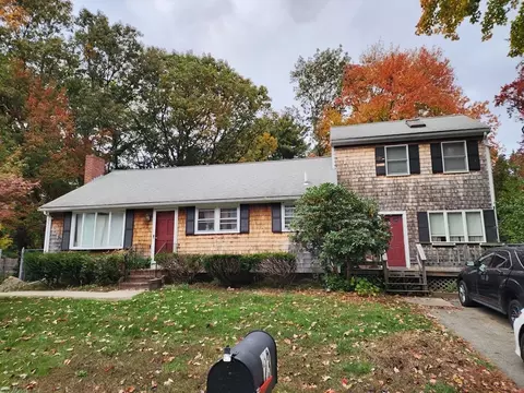 23 Highfield Dr, Brockton, MA 02301