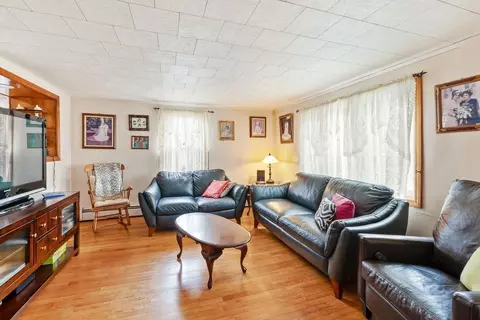 752 New Boston Rd, Fall River, MA 02720 photo 6