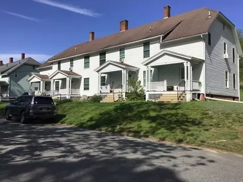 107-113 High St, Hardwick, MA 01031