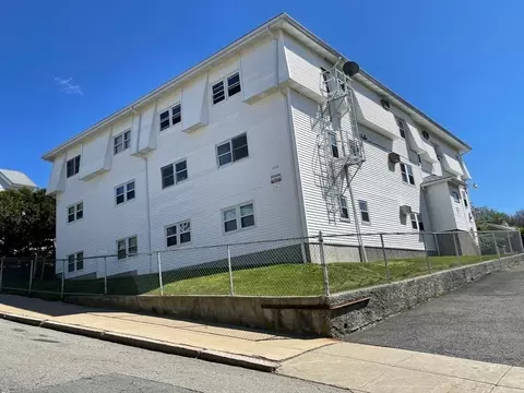 109 Langley St #8, Fall River, MA 02720