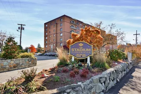 196 Locust St #2-602, Lynn, MA 01904
