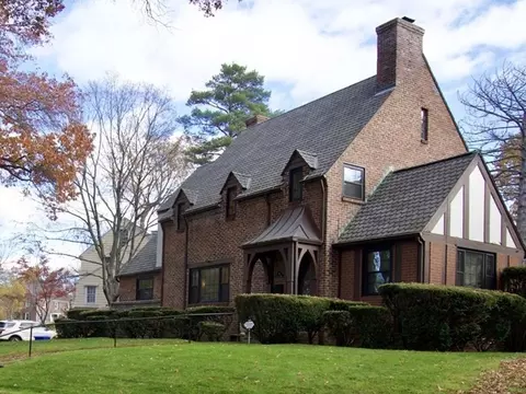 63 Welland Rd, Springfield, MA 01151