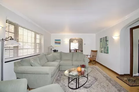 63 Welland Rd, Springfield, MA 01151 photo 2