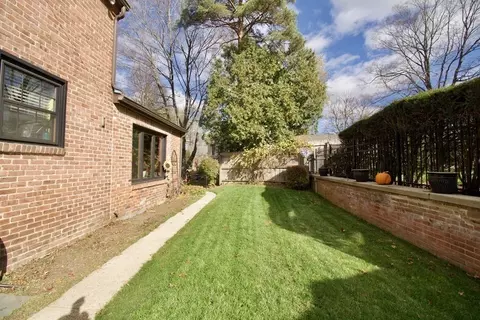 63 Welland Rd, Springfield, MA 01151 photo 25