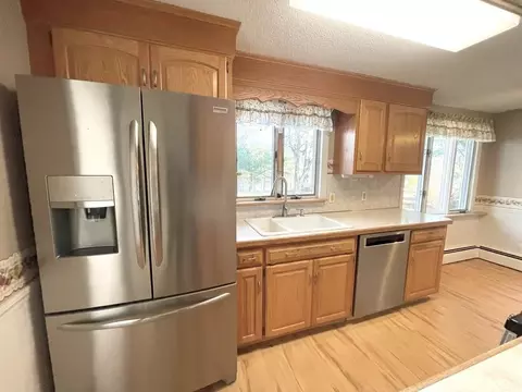 68 Fitzgerald Rd, Springfield, MA 01104 photo 11