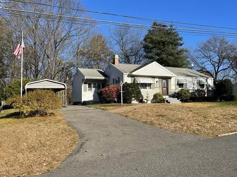 68 Fitzgerald Rd, Springfield, MA 01104