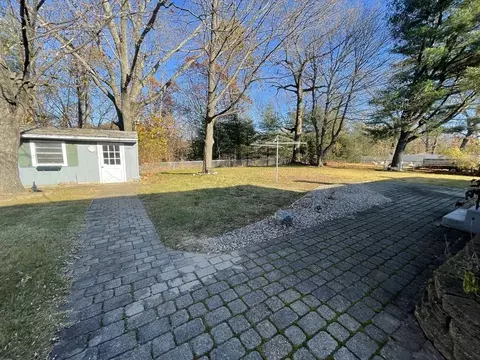68 Fitzgerald Rd, Springfield, MA 01104 photo 3