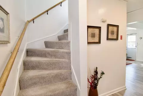 553 Chicopee St, Chicopee, MA 01013 photo 12