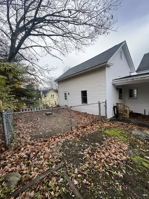 531 Chestnut St, Athol, MA 01331 photo 6