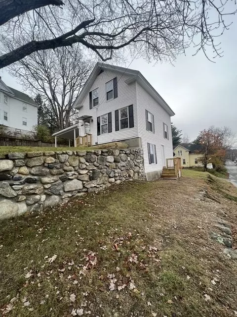 531 Chestnut St, Athol, MA 01331 photo 3