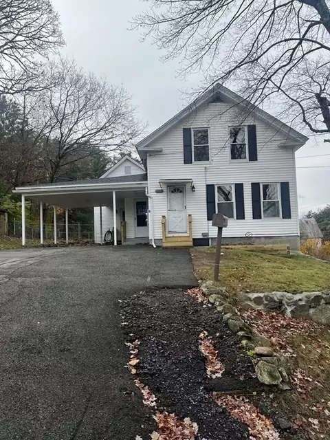 531 Chestnut St, Athol, MA 01331 photo 2