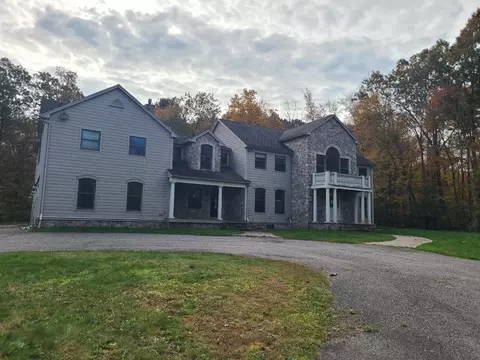 9 Glenhill Rd, Sharon, MA 02067