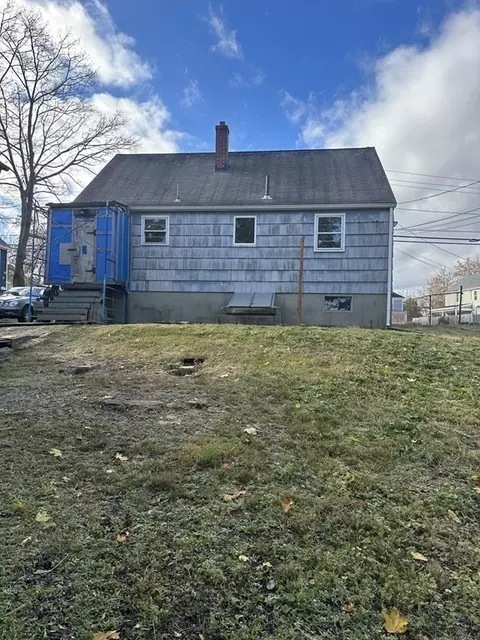 140 High St, Danvers, MA 01923 photo 6
