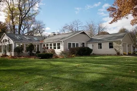 171 Atwater Rd, Springfield, MA 01107