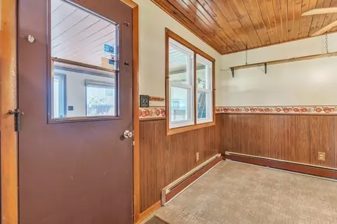 69 Polaski Ave, Chicopee, MA 01013 photo 14