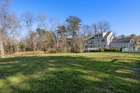 33 Centre St, Dover, MA 02030 photo 27