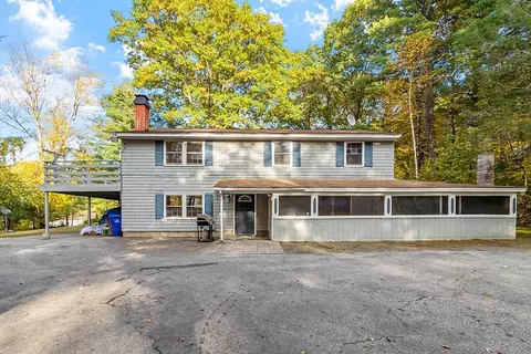 5 Hazelwood Dr, Hudson, NH 03051