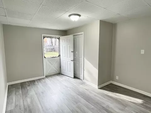 540 Armory St, Springfield, MA 01104 photo 19
