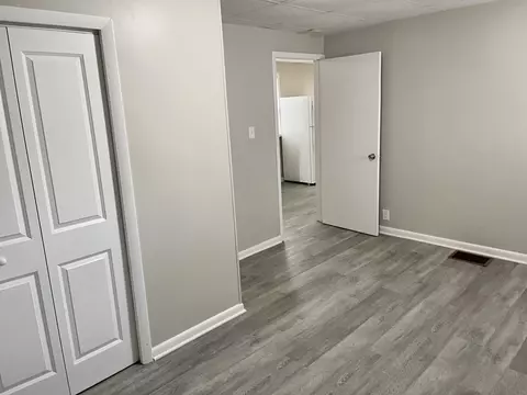 540 Armory St, Springfield, MA 01104 photo 16